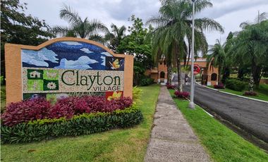 Venta de Casa Unifamiliar en Clayton Panama