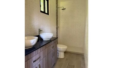 Venta de Casa en Residencial Villa Natalia en David