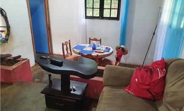 Venta de casa con establos en Las Lomas David