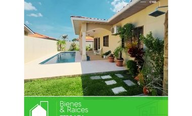 Se Vende Casa En Paseo Del Rio Penonomé Código C160