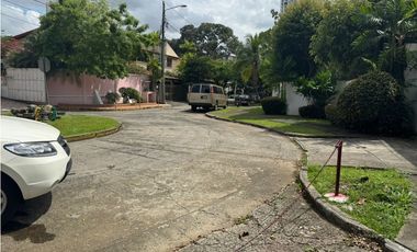 1,200 m² de Terreno Exclusivo en El Carmen - Ciudad de Panamá