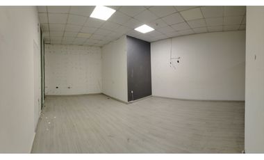 SE AQUILA LOCAL COMERCIAL DE 90 m² EN CALLE 50