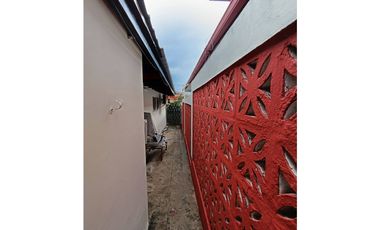 Se vende casa en Altos de Betania