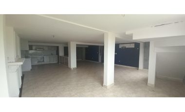 VENTA DE CASA EN ALTOS DE SANTA MARA -TUMBA MUERTO- 3 NIVELES