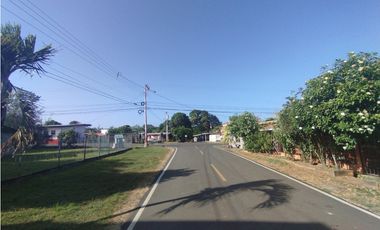 Se alquila casa en Pedasi, Los Santos