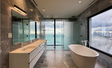 UPPER EAST TOWER - COSTA DEL ESTE