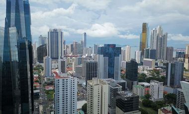 Venta de oficinas en remate en Obarrio, Panamá RB