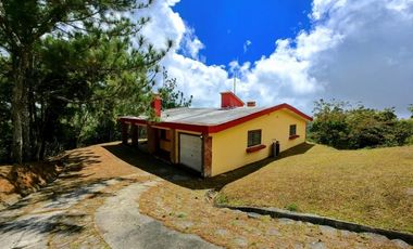 Venta de casa en Altos de Cerro Azul, Panamá RB