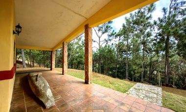 Venta de casa en Altos de Cerro Azul, Panamá RB