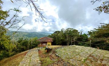 Venta de casa en Altos de Cerro Azul, Panamá RB