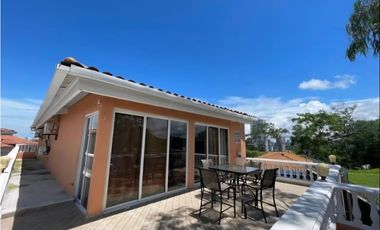 Venta de Casa vacía en Altos de Panamá en Ancón
