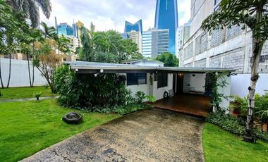 Venta de terreno con casa en Obarrio RB