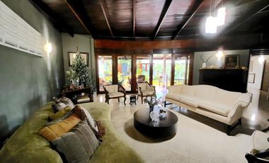 Venta de terreno con casa en Obarrio RB