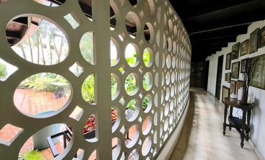 Venta de terreno con casa en Obarrio RB