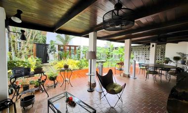 Venta de terreno con casa en Obarrio RB