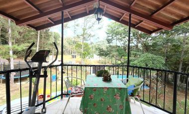 Venta de casa con terreno en Altos de Cerro Azul RB