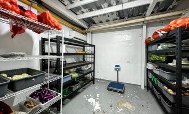 Venta de terreno con casa comercial en San Francisco RB