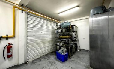 Venta de terreno con casa comercial en San Francisco RB