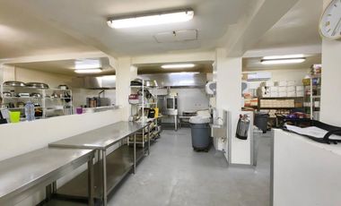 Venta de terreno con casa comercial en San Francisco RB