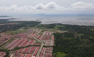 Venta de terreno en La Chorrera, detrás del Hospital Solano RB