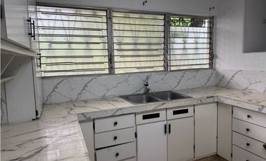 Venta de Casa en Parque Lefevre