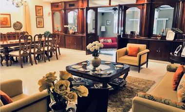 Casa en Venta de 4 Recámaras en Betania, El Avance