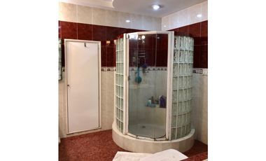 Casa en Venta de 4 Recámaras en Betania, El Avance