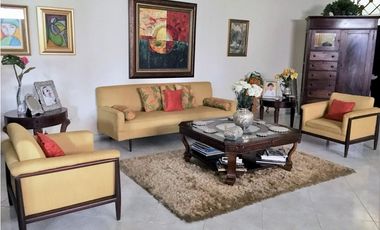 Casa en Venta de 4 Recámaras en Betania, El Avance