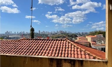 Se vende casa en Residencial El Doral, Altos del Bosque