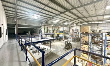 Se Vende Galera en Cerro Azul - Oportunidad Unica