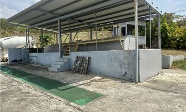 Se Vende Galera en Cerro Azul - Oportunidad Unica