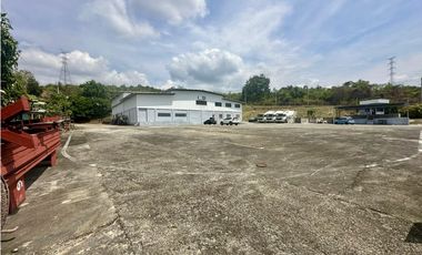 Se Vende Galera en Cerro Azul - Oportunidad Unica