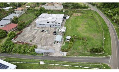 Se Vende Galera en Cerro Azul - Oportunidad Unica