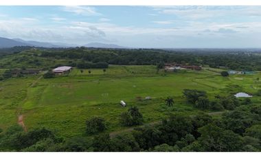 Se Venden Lotes Residenciales en Hacienda Country Club