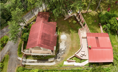 Se Vende - Alquila Casa en Altos de Cerro Azul