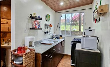 Se Vende - Alquila Casa en Altos de Cerro Azul