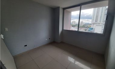 VENTA DE APARTAMENTO DE PH SEVILLA TORRE 1000
