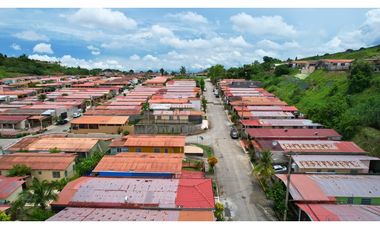 Casa de 148m2 en venta en Villa Lucre. 26-1089.