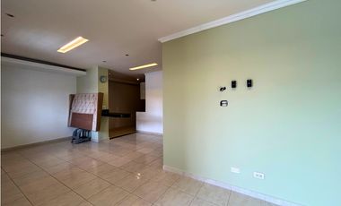 Casa de 148m2 en venta en Villa Lucre. 26-1089.