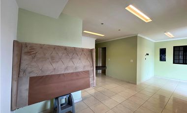 Casa de 148m2 en venta en Villa Lucre. 26-1089.