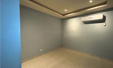 Casa de 148m2 en venta en Villa Lucre. 26-1089.