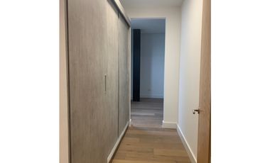 Venta de apartamento en PH Los Portales, Casco Antiguo