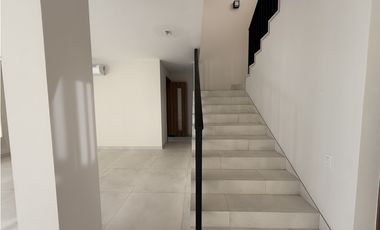 Alquiler de Casa en The Woods, Santa Maria