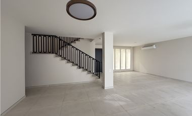 Alquiler de Casa en The Woods, Santa Maria
