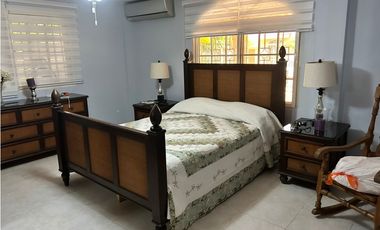 Venta de Casa - Condado del Rey - Negociable