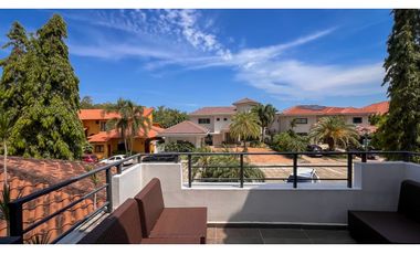 VENTA DE RESIDENCIA DE LUJO EN COSTA DEL ESTE -S.G.