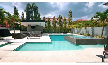 VENTA DE RESIDENCIA DE LUJO EN COSTA DEL ESTE -S.G.