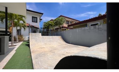 VENTA DE RESIDENCIA DE LUJO EN COSTA DEL ESTE -S.G.