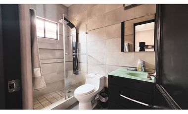 VENTA DE RESIDENCIA DE LUJO EN COSTA DEL ESTE -S.G.