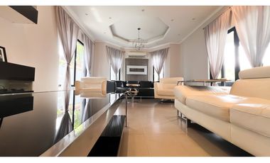 VENTA DE RESIDENCIA DE LUJO EN COSTA DEL ESTE -S.G.